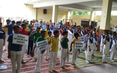 पुरानी किताबों का रिड्यूस, रीयूज और रीसायकल, देवी अन्नपूर्णा विद्यालय में शुरू हुई RRR लाइब्रेरी
