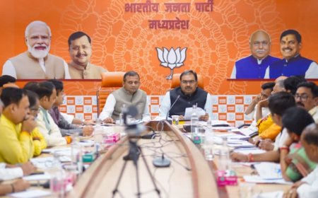 कांग्रेस के 'वोट चोर' नारे की काट, मध्य प्रदेश में बीजेपी का 'लोकतंत्र बचाओ भीड़तंत्र हटाओ' अभियान शुरू