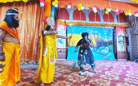 122 साल पुराना इतिहास, ब्रिटिश अधिकारी को लग गया था परशुराम का कोड़ा; जानिए बुंदेलखंड की अनूठी रामलीला