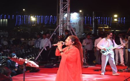 शरद पूर्णिमा की चांदनी में सजी भेड़ाघाट की संगमरमरी वादियां, स्थानीय कलाकारों को भी मिला मंच