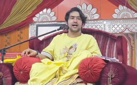 पंडित धीरेंद्र कृष्ण शास्त्री ने किया चौथी रथयात्रा का ऐलान, लखनऊ से अयोध्या तक निकाली जाएगी यात्रा