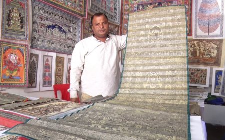 ताड़पत्र और प्राकृतिक रंगों से बनी अद्भुत कलाकृतियां, आधुनिकता के साथ बदल रही पटचित्र शैली