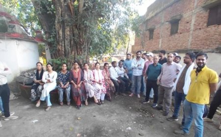 एसडीएम पर महिला पटवारी के गंभीर आरोप, बंधक बनाकर फोन खंगालने का दावा, कलेक्ट्रेट अटैच