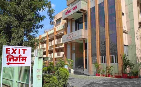 5 रुपये का फिनाइल 33,500 में खरीदा! MP में 1134 करोड़ का घोटाला, 146 अधिकारियों पर गिरी गाज