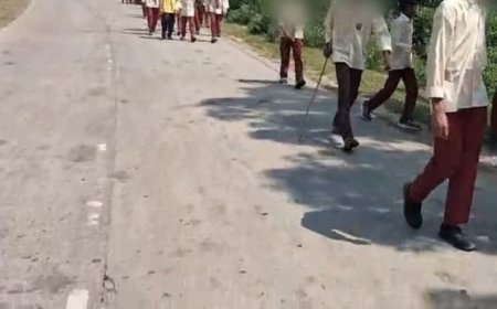 कलेक्टर से मिलने के लिए 60 किलोमीटर पैदल निकले एकलव्य छात्रावास के 150 से अधिक छात्र