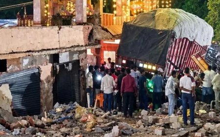 मंदिर हादसे की मजिस्ट्रियल जांच तेज, एडीएम कोर्ट ने 40 प्रशासनिक अधिकारियों को भेजा नोटिस