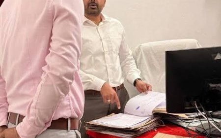राजस्व कार्यों में लापरवाही बरतने पर बड़ी कार्रवाई, 102 पटवारियों को नोटिस और 3 निलंबित
