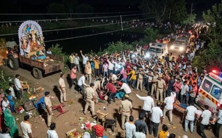 प्रतिमा विसर्जन के दौरान बड़ा हादसा, हाईटेंशन लाइन की चपेट में आने से 2 की मौत और 8 झुलसे