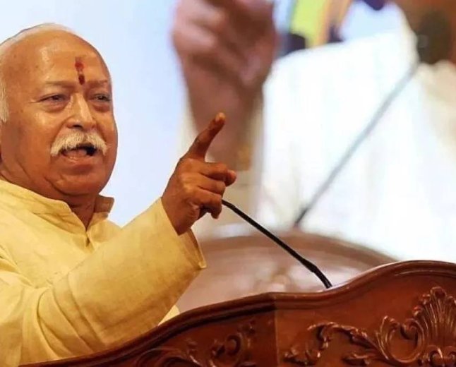 जबलपुर पहुंचे आरएसएस प्रमुख डॉ. मोहन भागवत, तीन दिवसीय प्रवास के दौरान स्वयंसेवकों से करेंगे संवाद