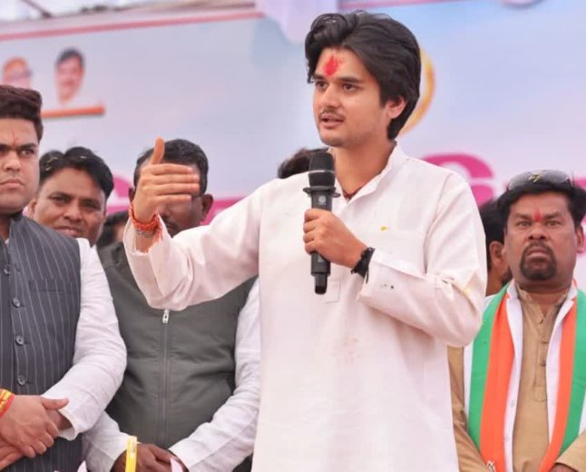 भारत-वेस्टइंडीज मैच देखने पहुंचे दिव्यांग फैंस, MPCA अध्यक्ष महानआर्यमन सिंधिया ने की स्पेशल पास की व्यवस्था