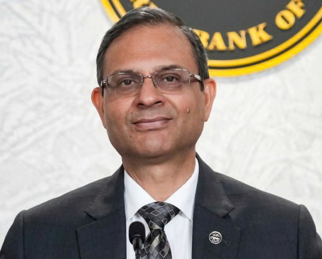 गवर्नर संजय मल्होत्रा का बड़ा बयान, वित्त वर्ष 2026-27 के लिए जीडीपी ग्रोथ का अनुमान बढ़ाकर 7.1% किया
